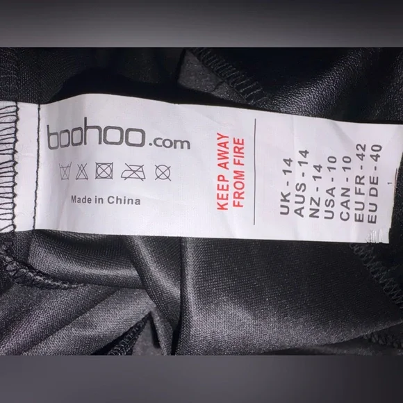 Boohoo Faux Leather Wide Leg Pants Size 14 NWT Tie Waist Back Zipper High Waist - Picture 9 of 10